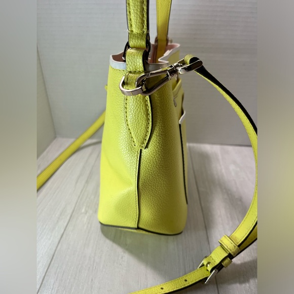 kate spade lemon yellow leather drawstring bucket shoulder bag - Picture 7 of 13